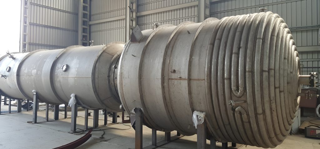 Batch Type Distillation Columns