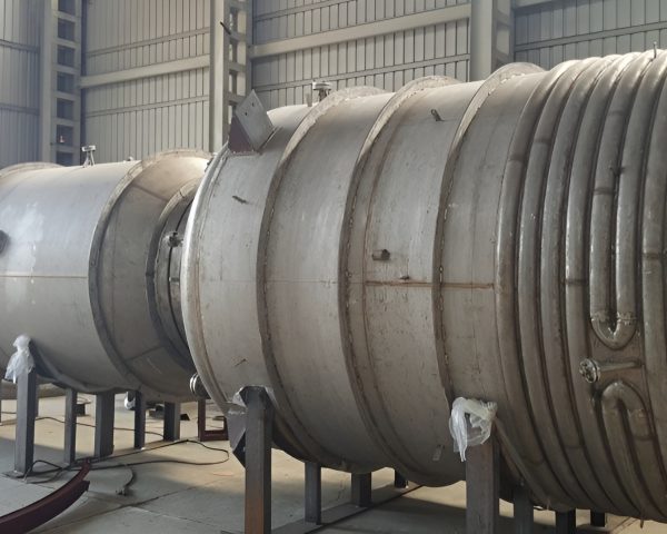 Batch Type Distillation Columns